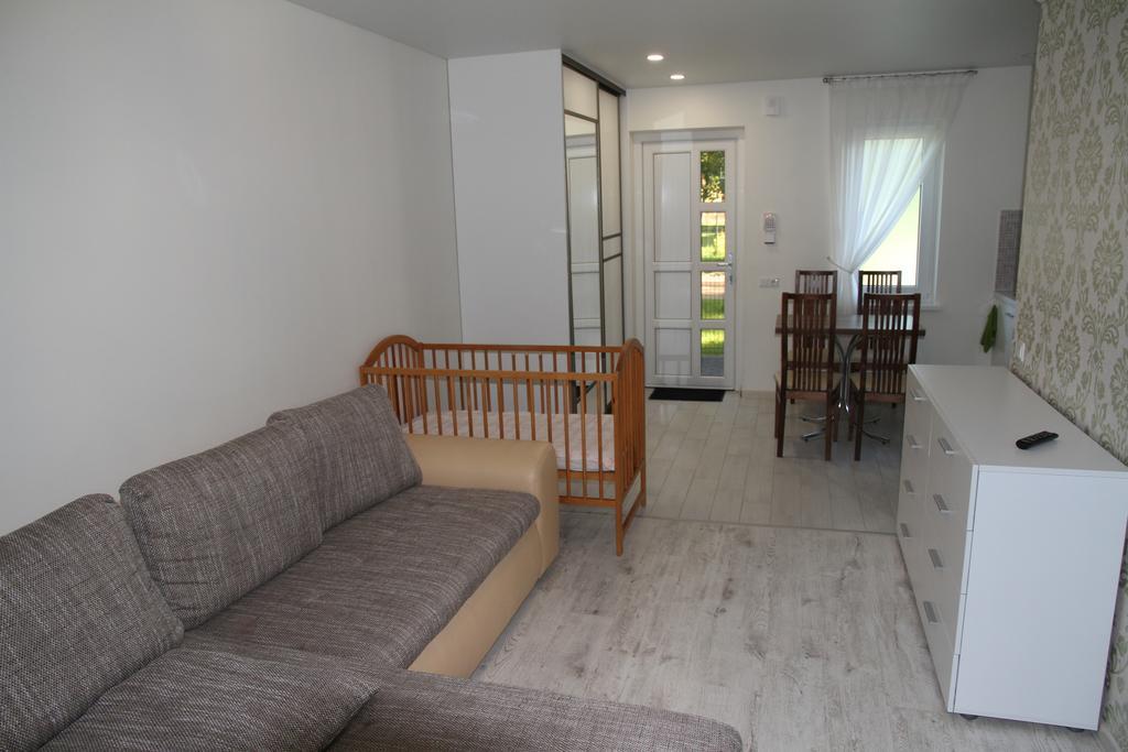 Ferienwohnung Plukiu 7 With Terrace Palanga Exterior foto